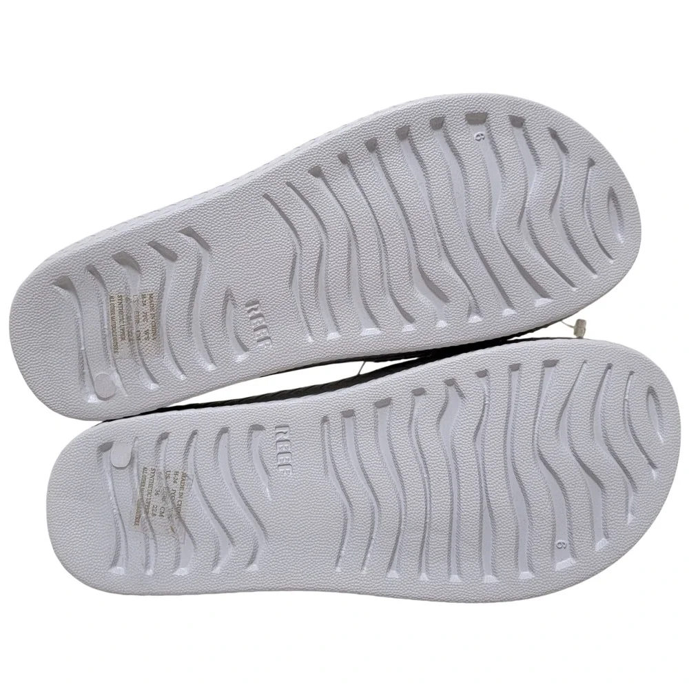 Reef Women Slide Sandals Water Scout Size US 6 Fog Grey Water Friendly